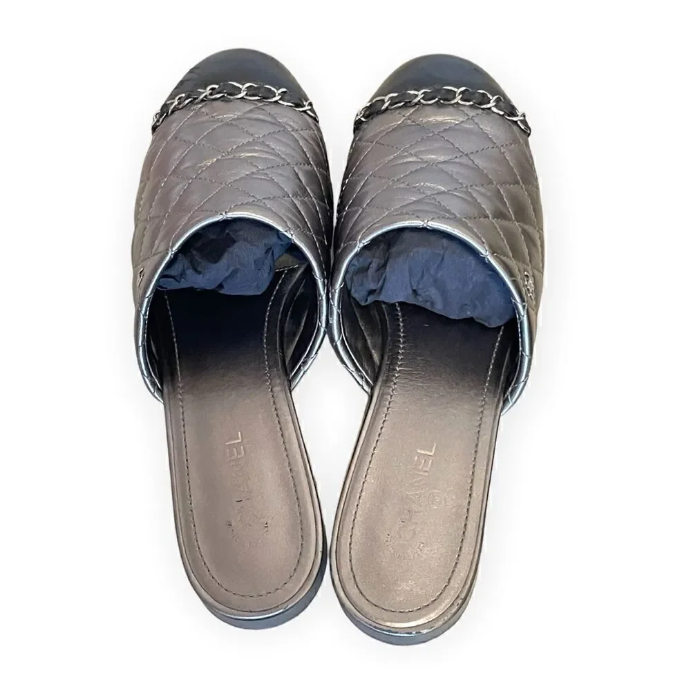 Chanel Iridescent Silver & Black Quilted Lambskin Mules |Size: IT38|